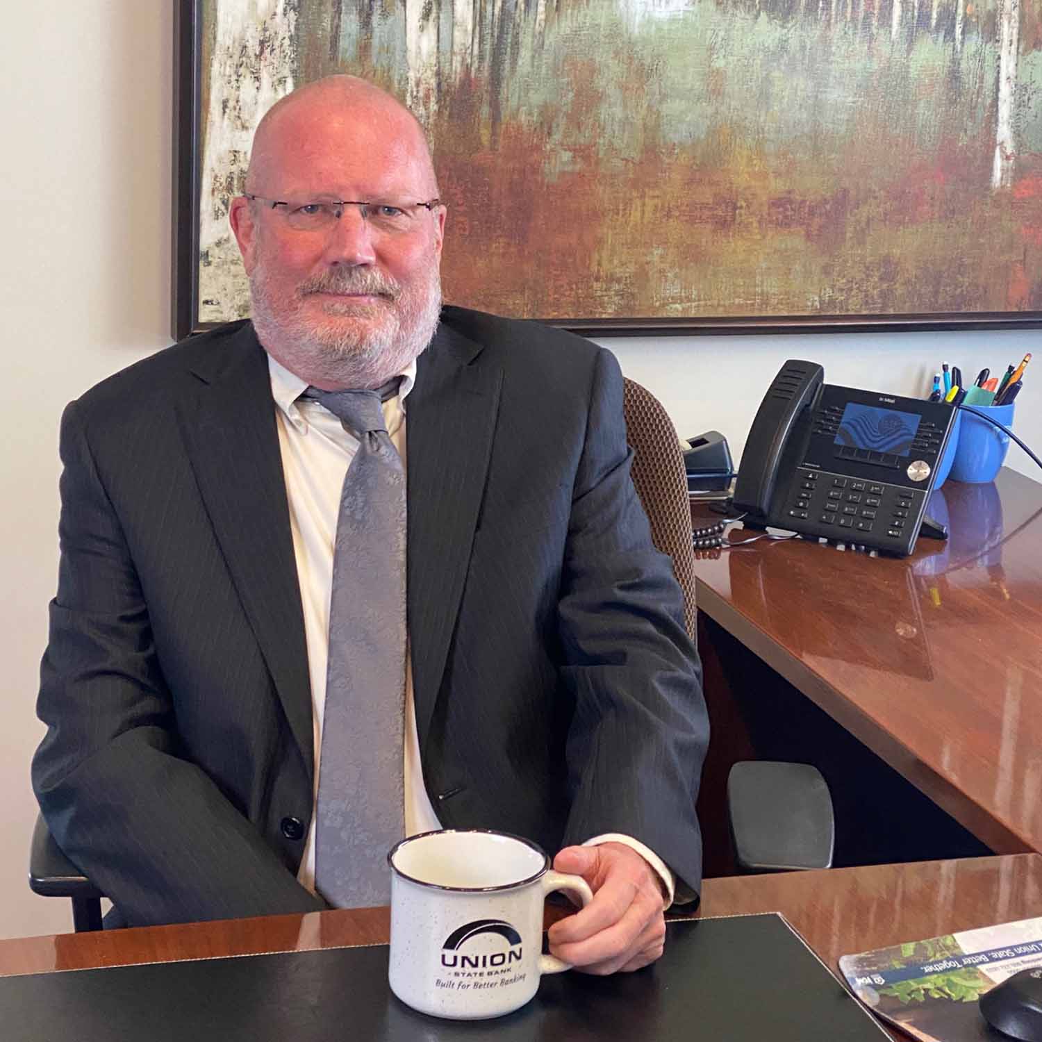 Photo of Aaron Vierthaler, Director of Mortgage Production for Union State Bank.