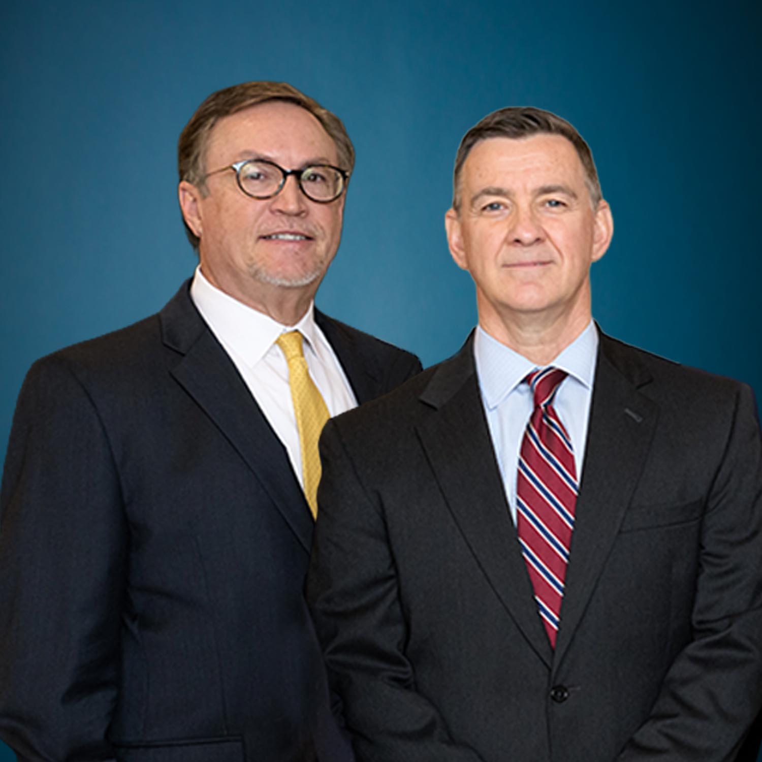 Photograph of retired Union State Bank Edmond Market President David Braly and new Edmond Market President Tim Holt.