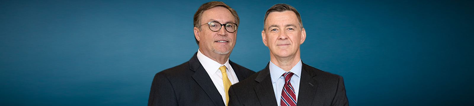 Photograph of retired Union State Bank Edmond Market President David Braly and new Edmond Market President Tim Holt.